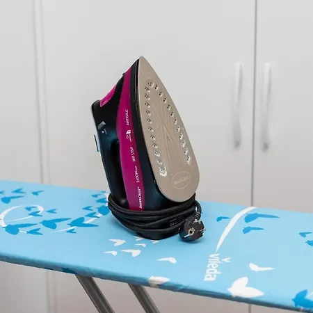 Nowiniarska 8 By Renters