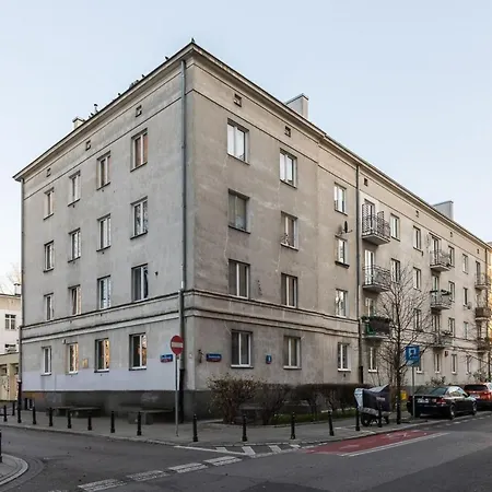 Nowiniarska 8 By Renters *